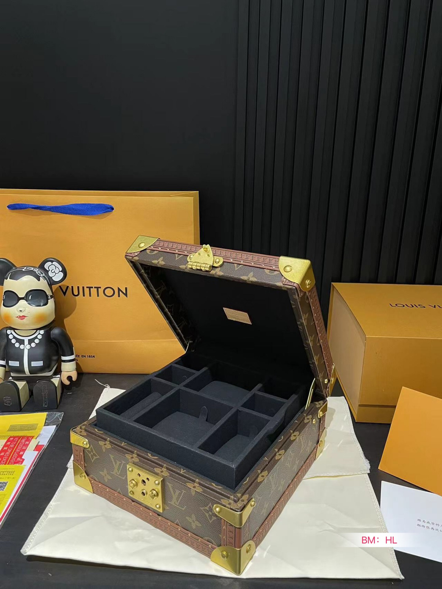 LV M13513 Jewelry Box black 9.4 x 4.9 x 9.4 inches