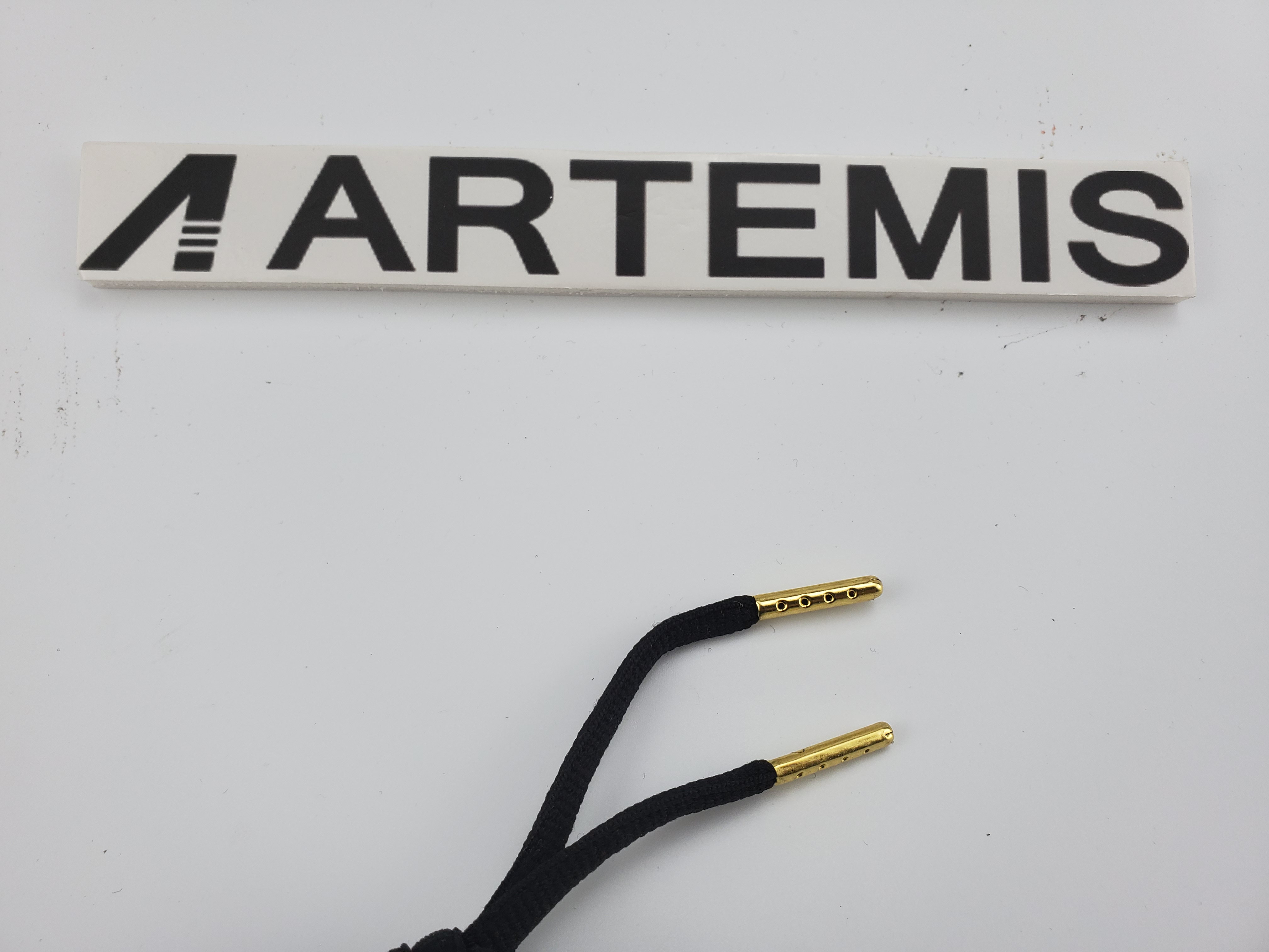 Nike Air Foamposite One “Black/Gold-Red”