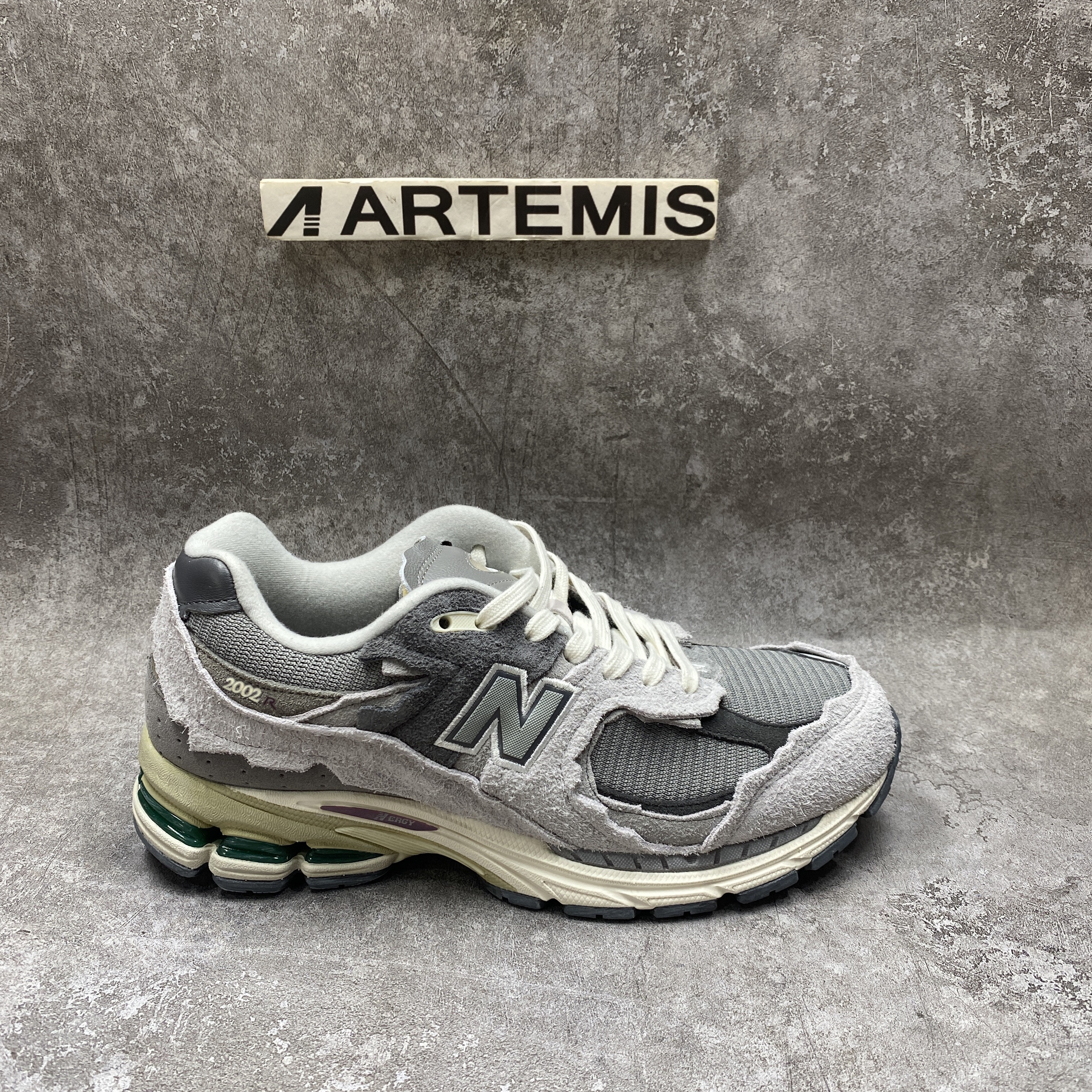 New Balance 2002R Protection Pack Rain Cloud