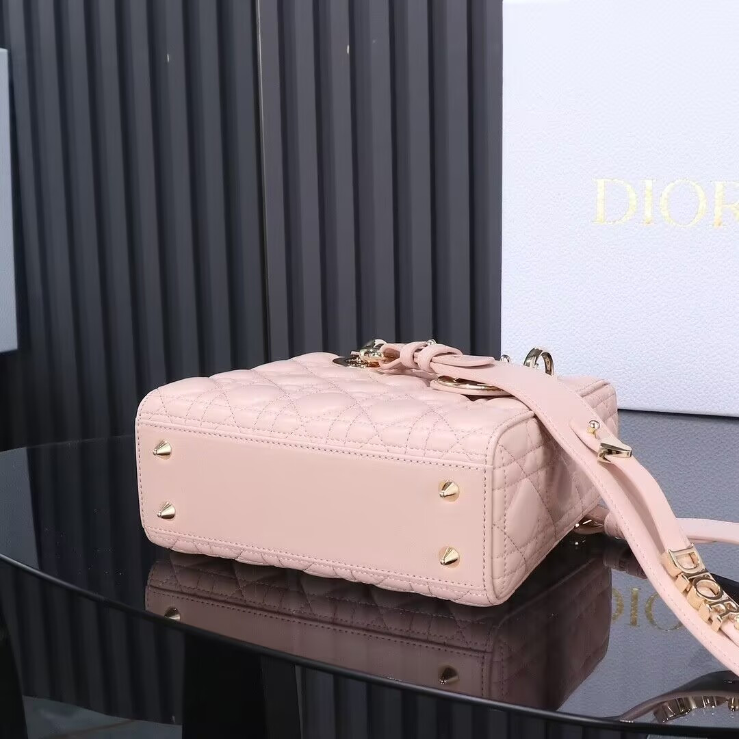 small lady D*or my abcD*or bag 20 x 17 x 8 cm