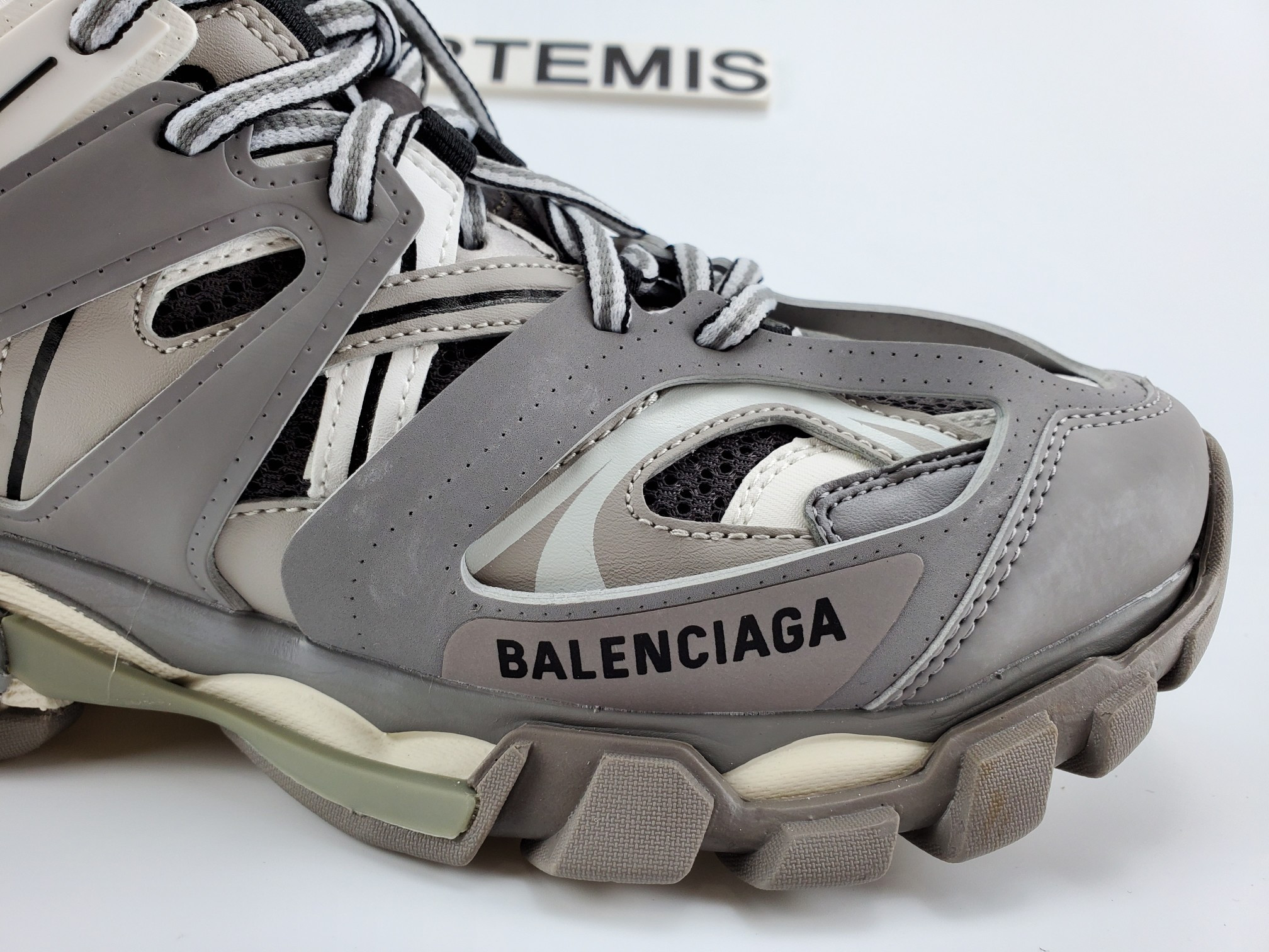 Balenciga LED 3.0 Track Grey
