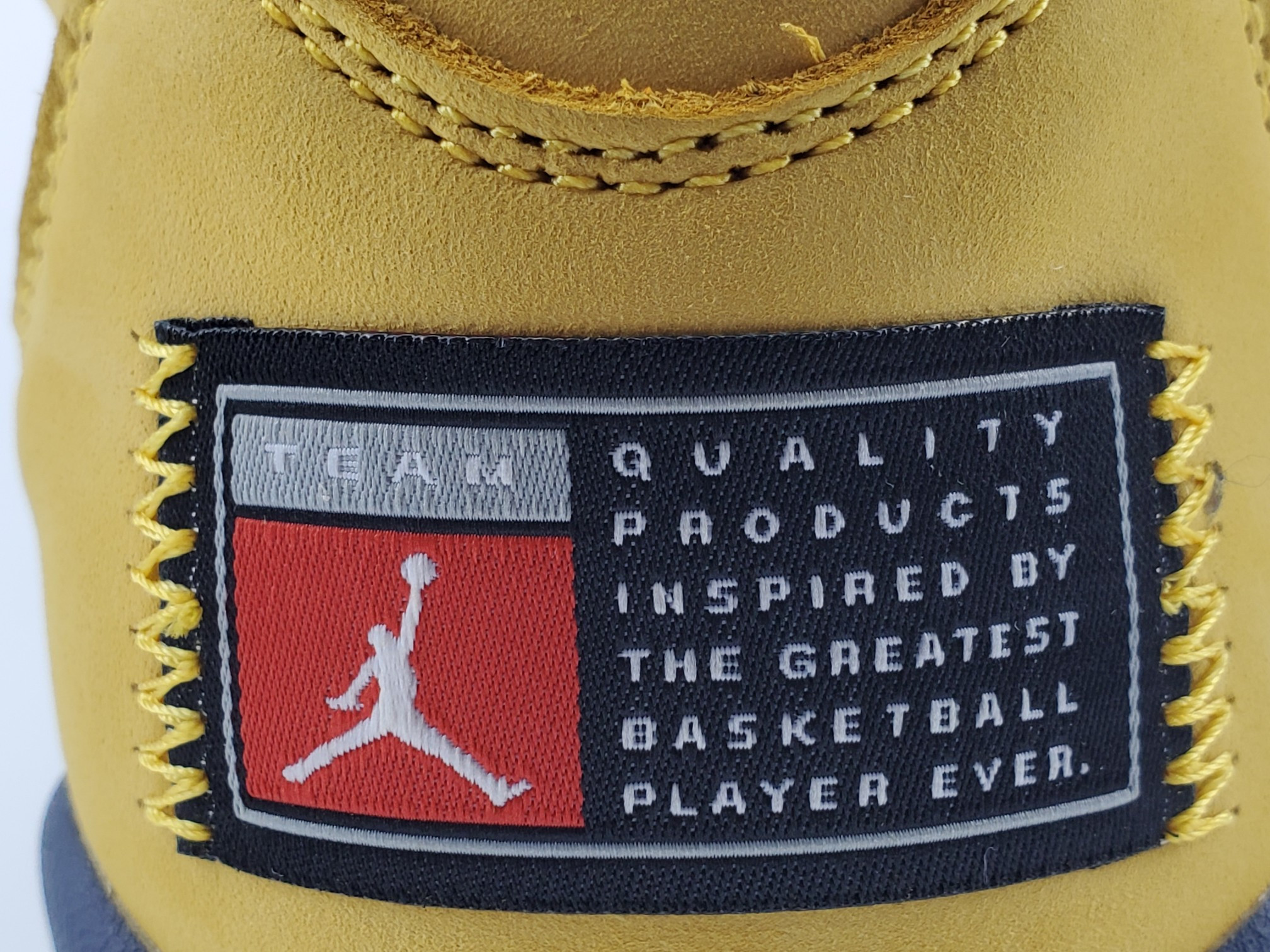 Jordan 5 Retro Michigan 2019