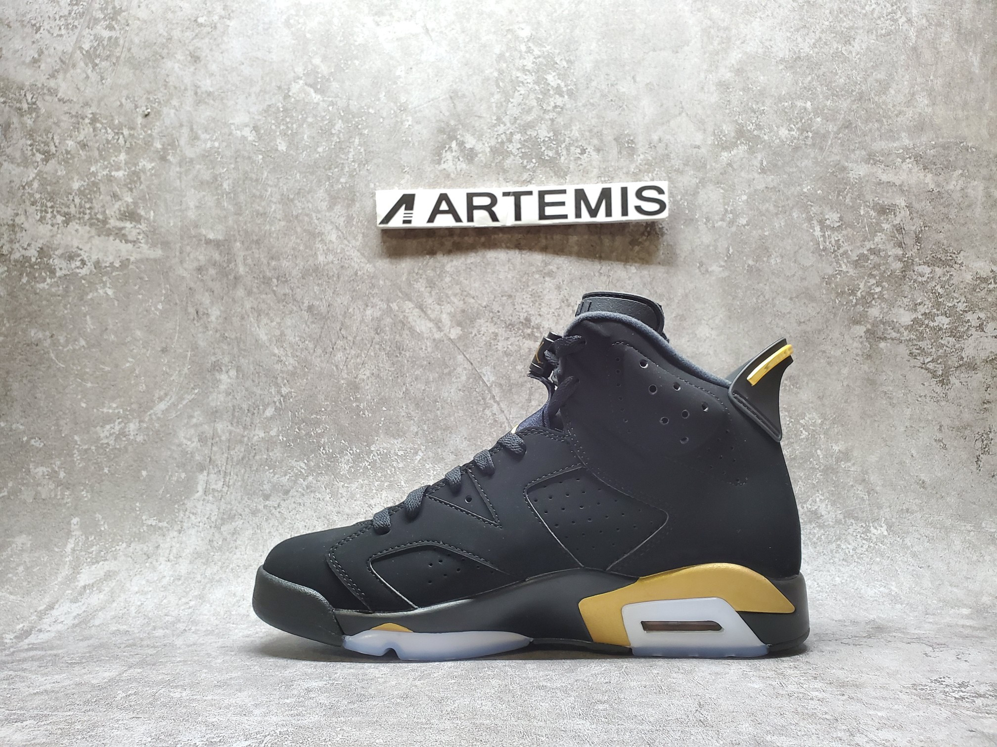 Air Jordan 6 Retro SE