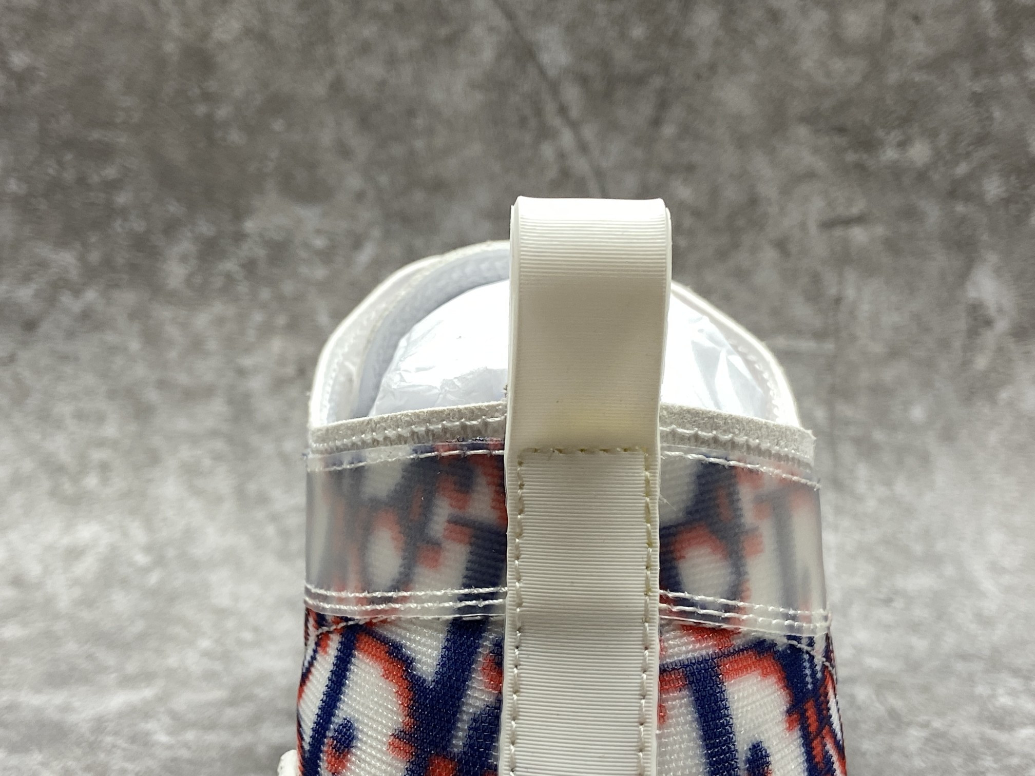 D*or b23 low top red blue oblique