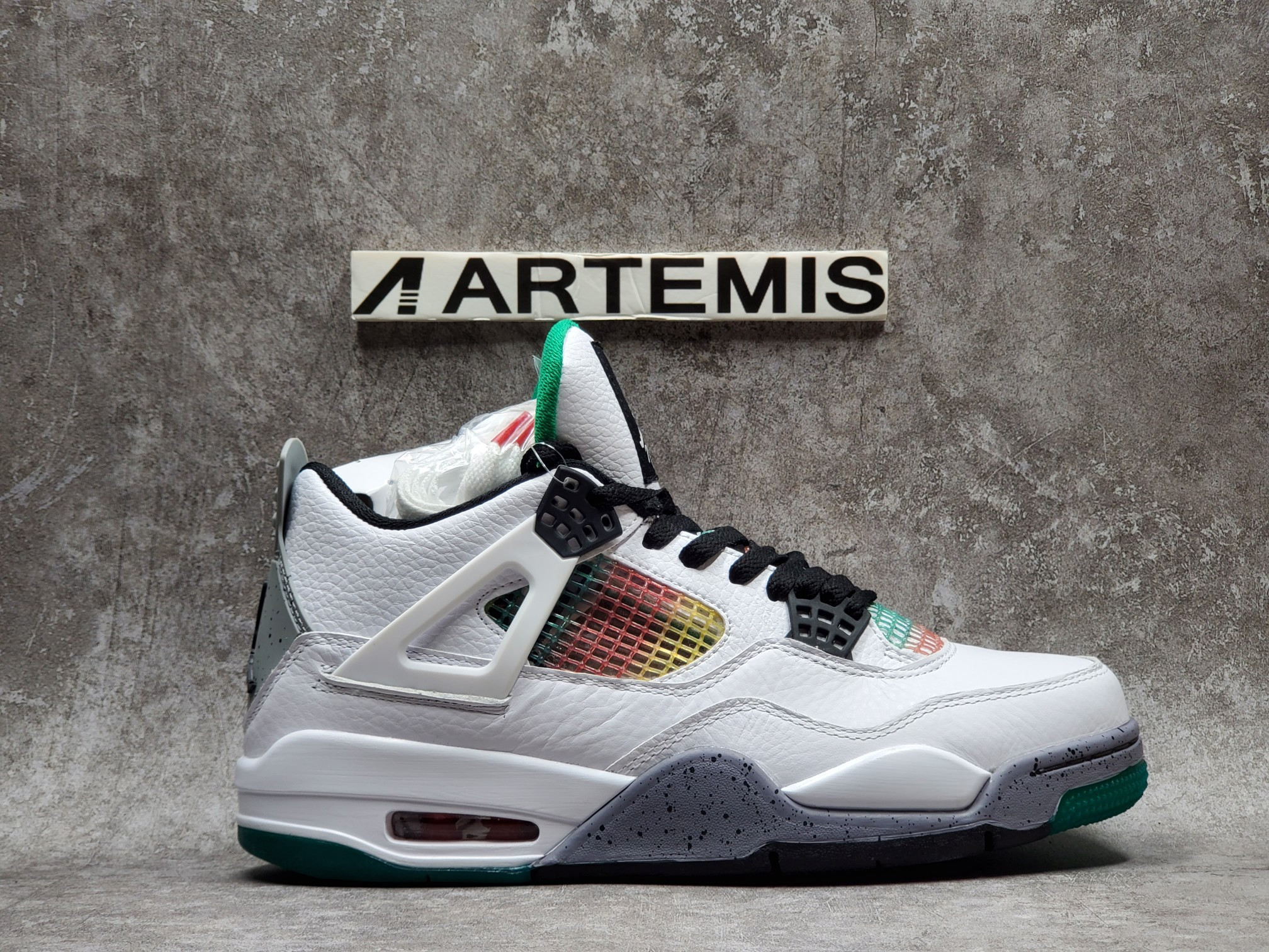 Air Jordan 4 Retro Lucid Green Rasta
