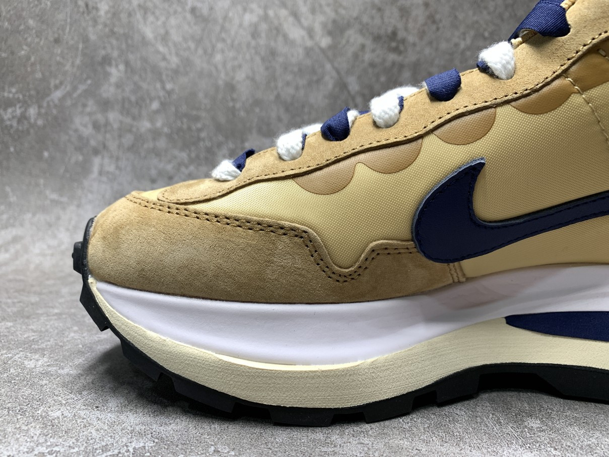 Nike Vaporwaffle Sacai Sesame Blue Void