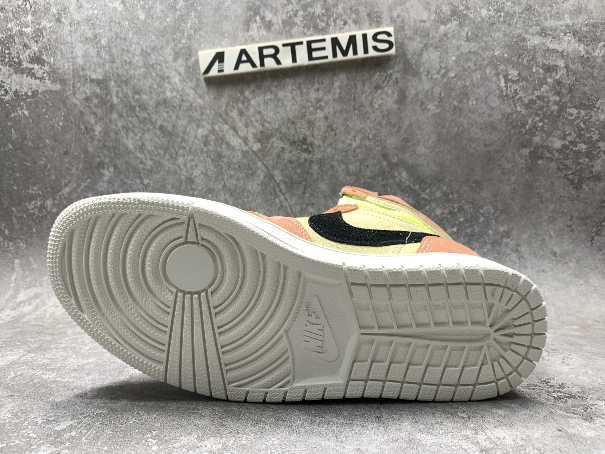 Air Jordan 1 High Switch Peach