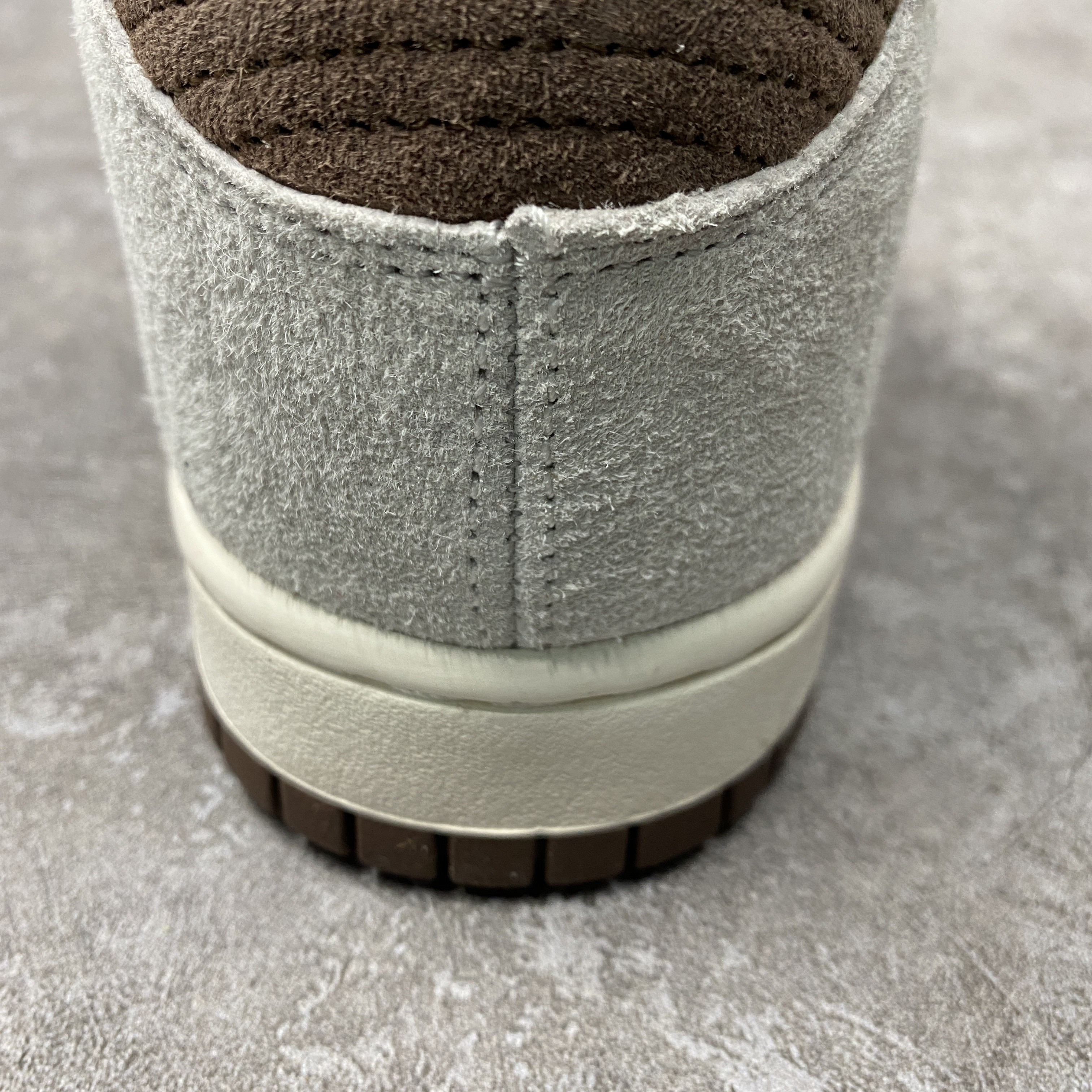 Nike Dunk High Light Chocolate