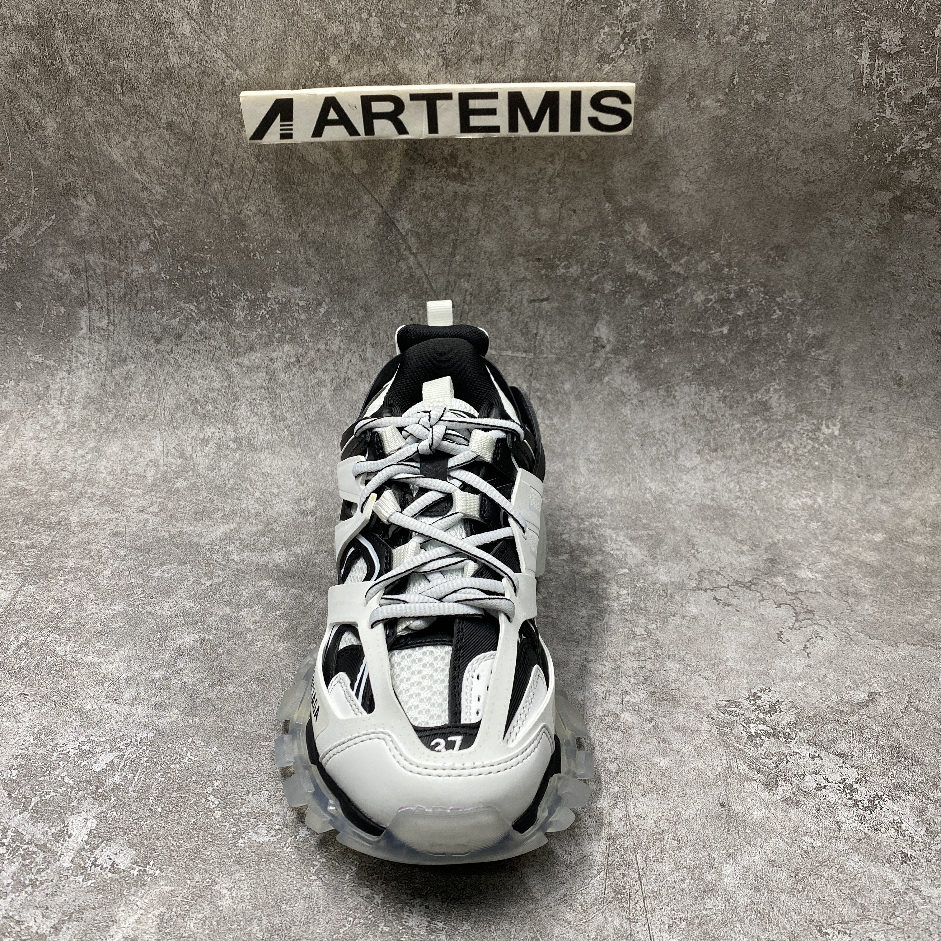Balenciga Track Sneaker Clear Sole White Black