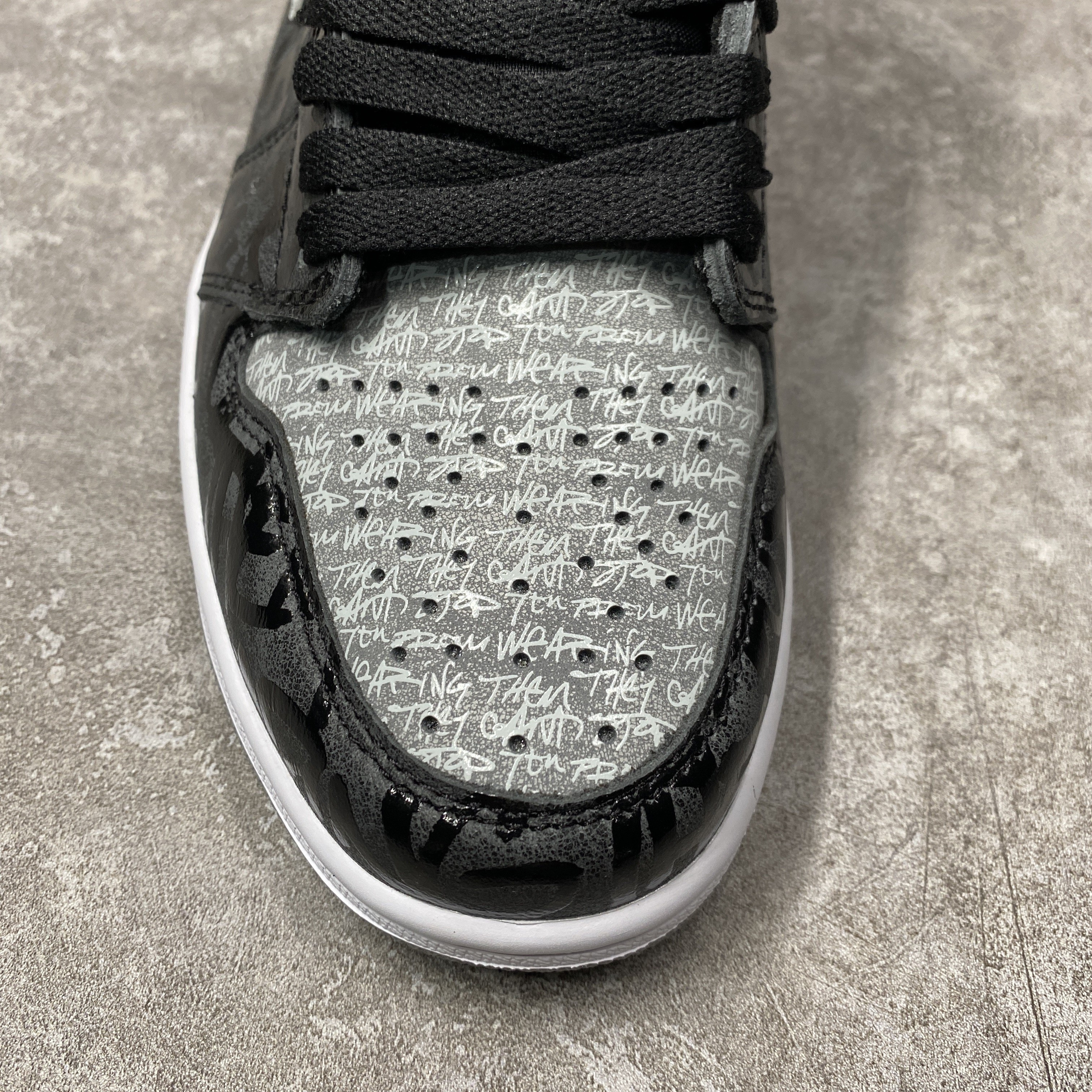 Air Jordan 1 Retro High OG Rebellionaire