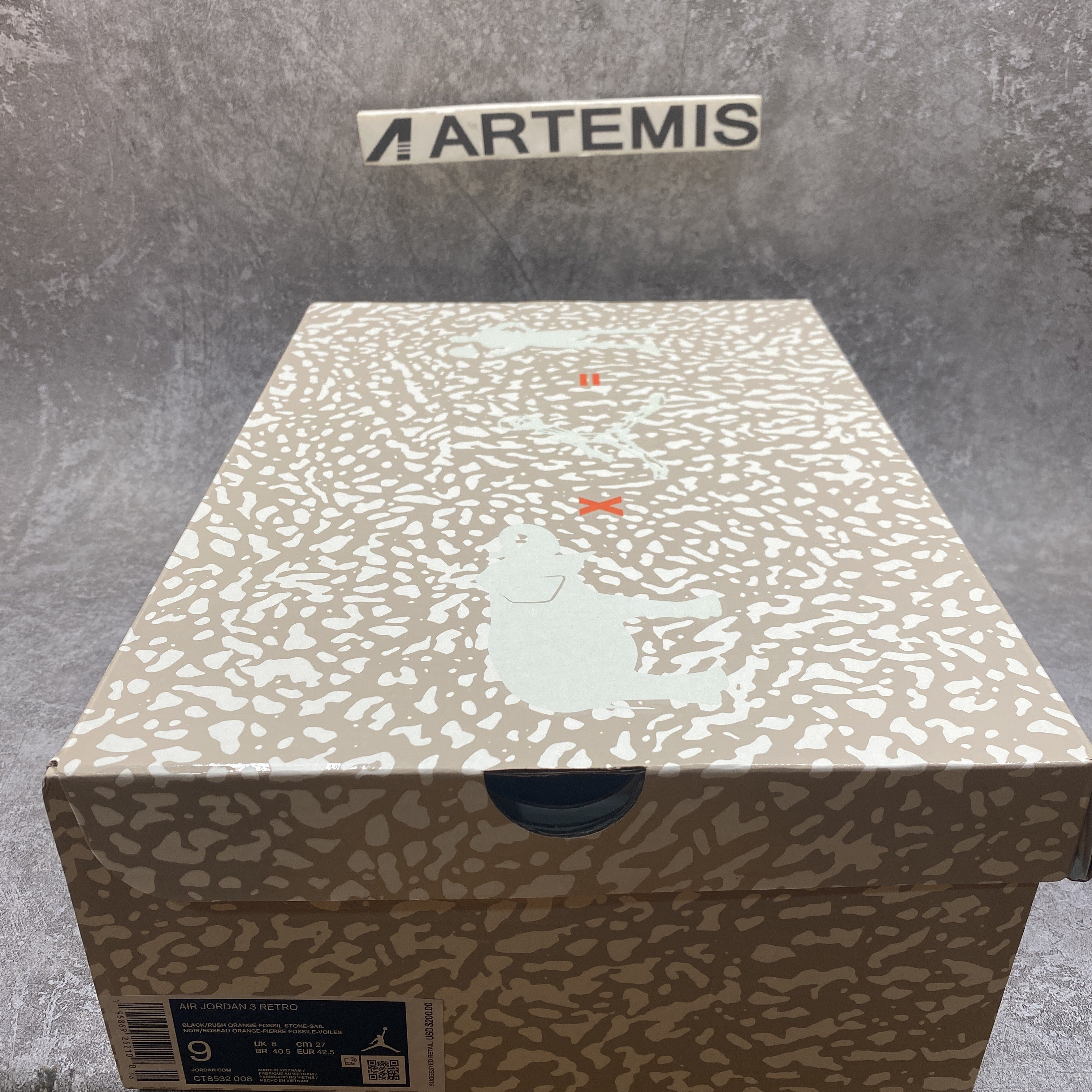 Air Jordan 3 Desert Elephant