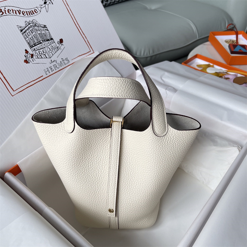 Hermès Picotin 18cm milky white without original box