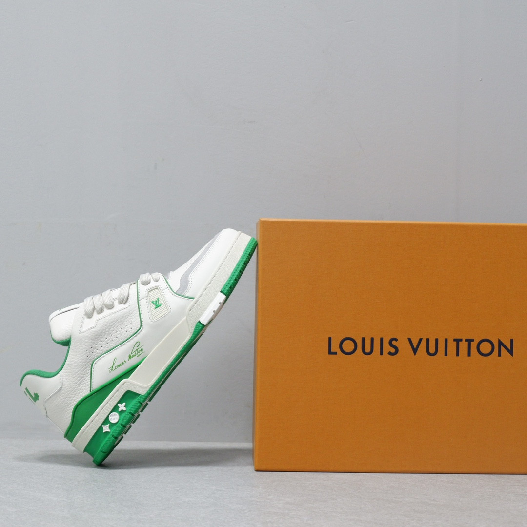 UA LV Trainer Sneaker