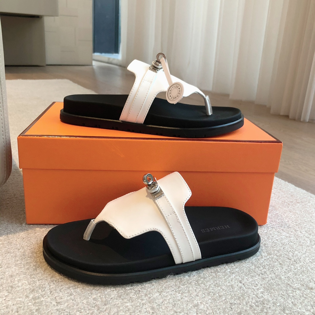 UA Hermès Empire Sandal