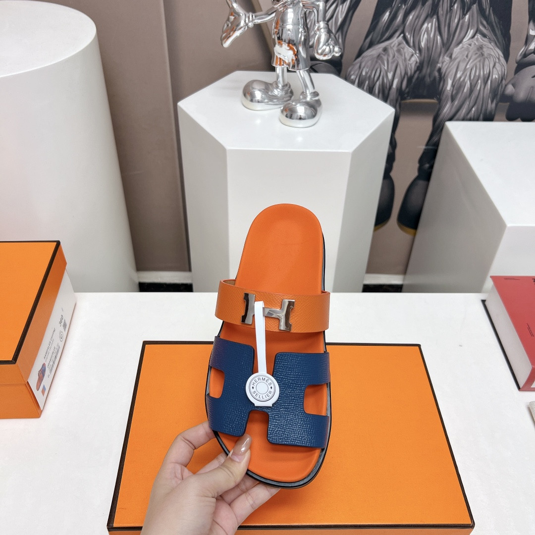 UA Hermès Chypre sandal