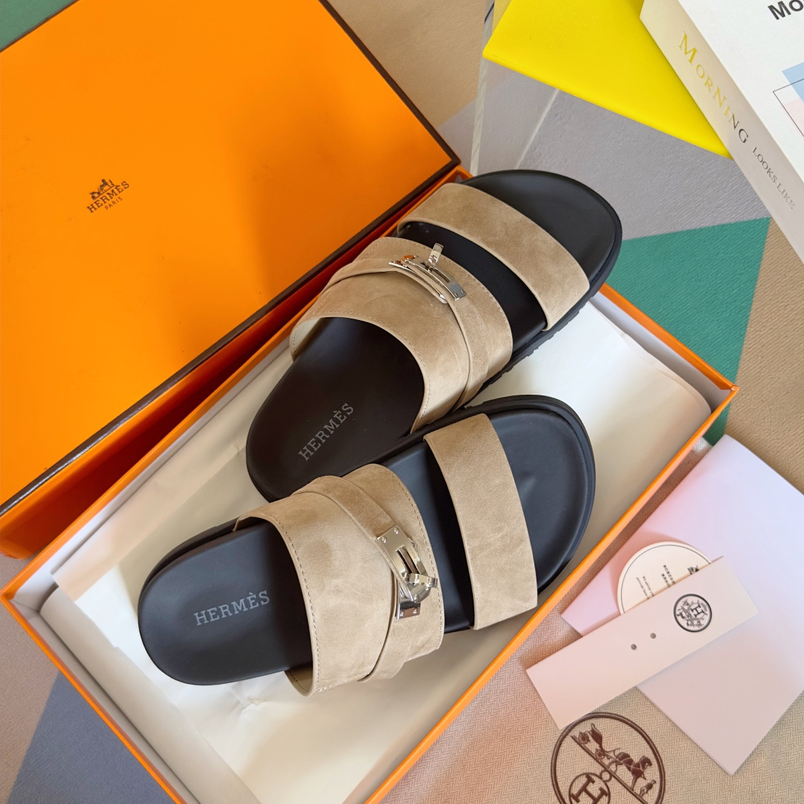 UA Hermès Jackson sandal