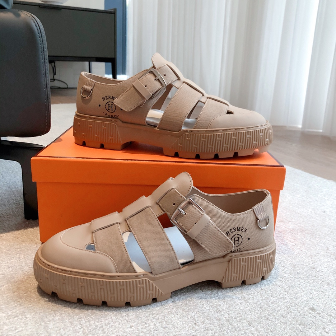 UA Hermès Item sandal
