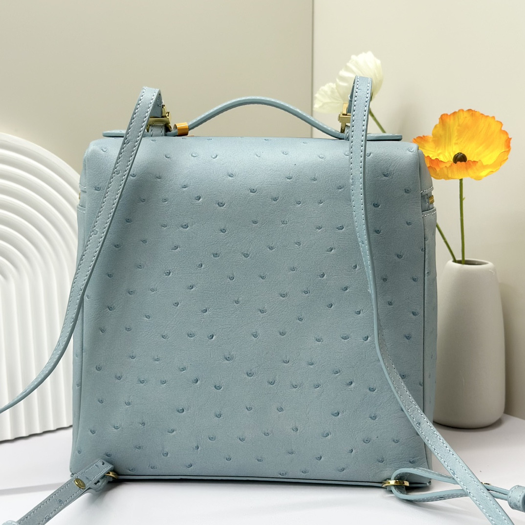 L**o p*ana extra pocket backpack l23.5 ostrich-grained leather 23 x 21 x 8 cm