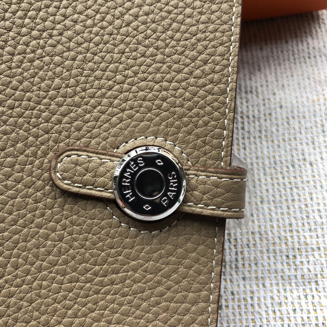 Hermès Dogon Duo Wallet