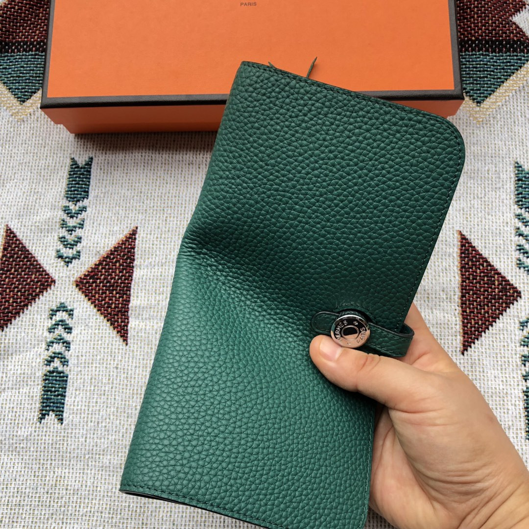 Hermès Dogon Duo Wallet
