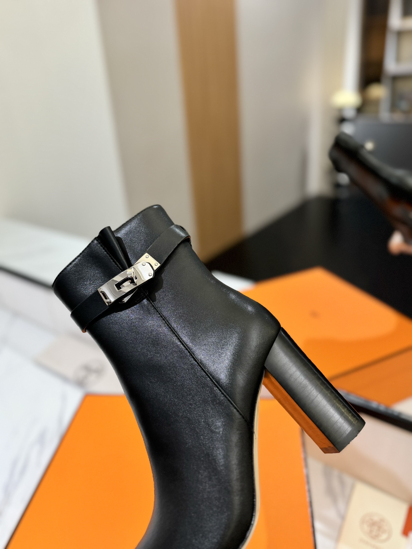 UA Hermès Kelly Jumping Boots