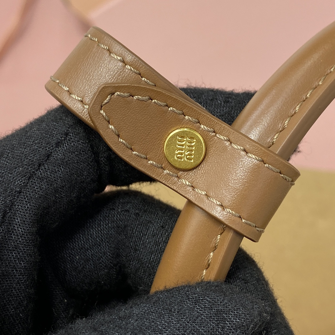 Miu Miu Arcadie leather bag 12x27x9cm