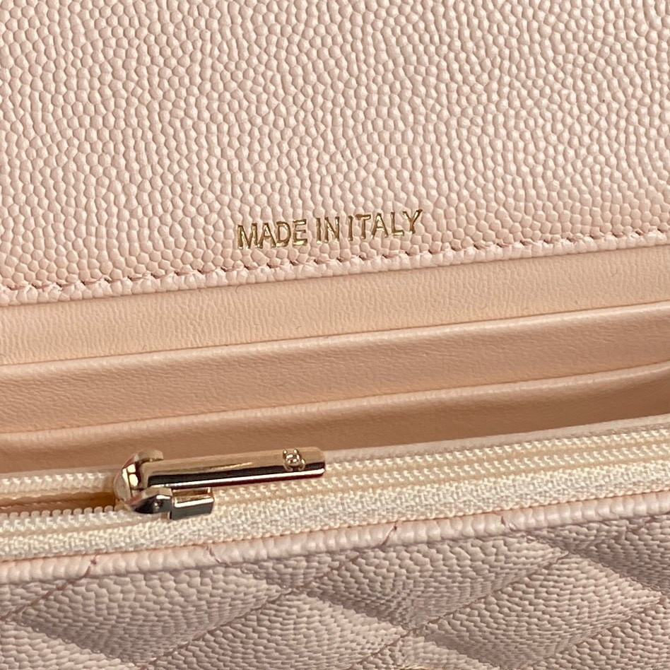 Ch*el 25c bags 14×18×3cm