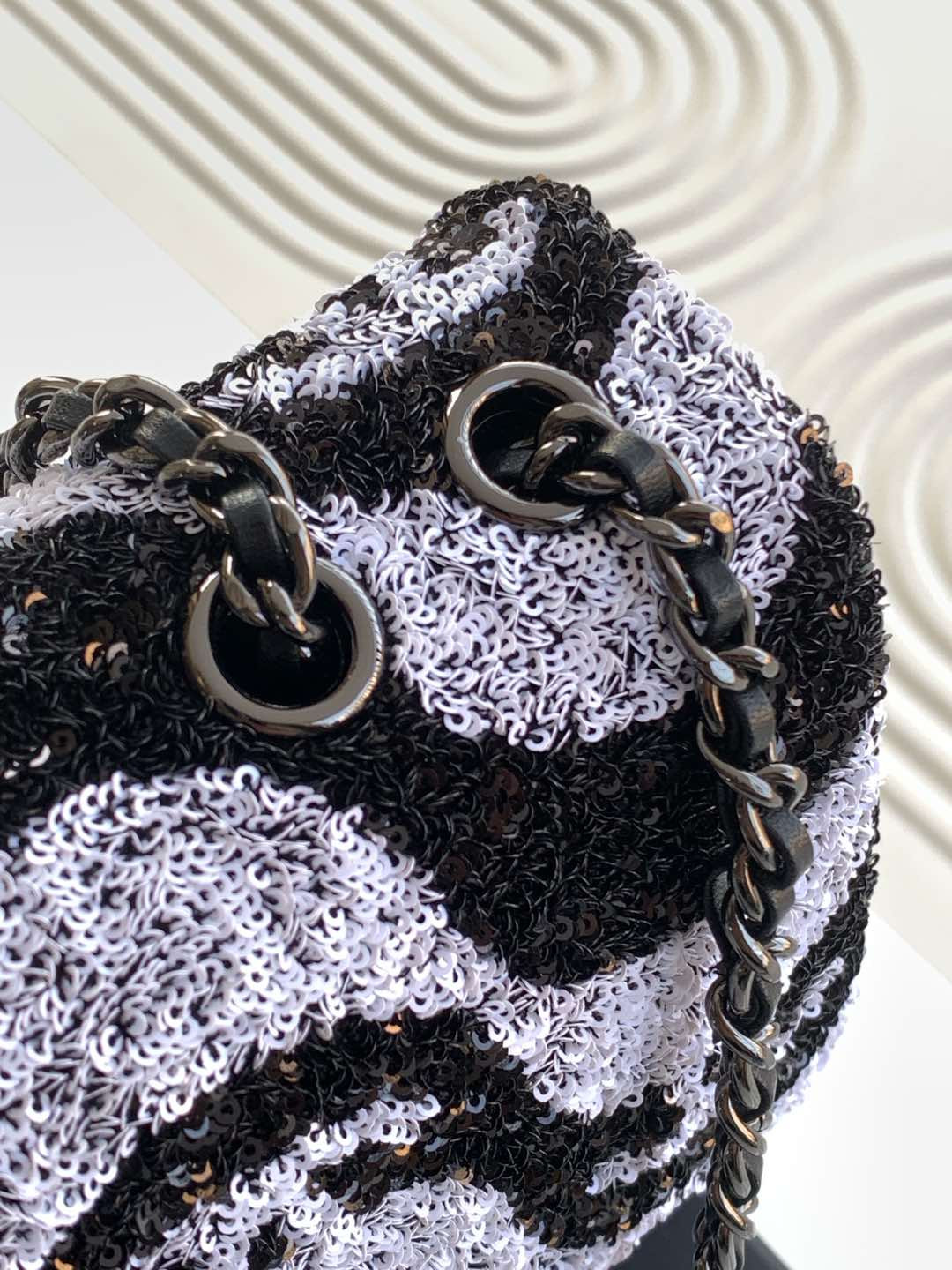 Ch*el flap bag 15x25x7cm