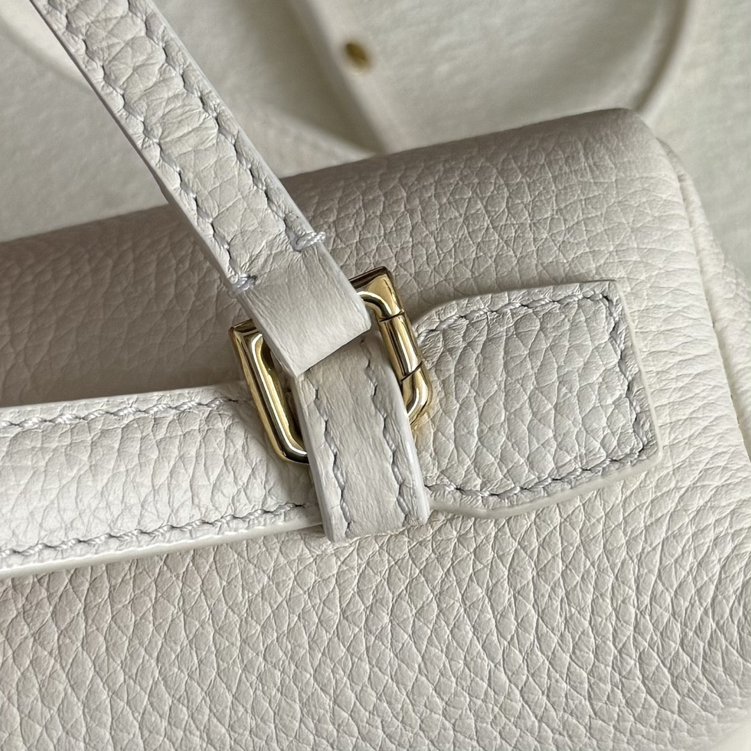 L**o p*ana extra pocket backpack l23.5 23x21x8cm