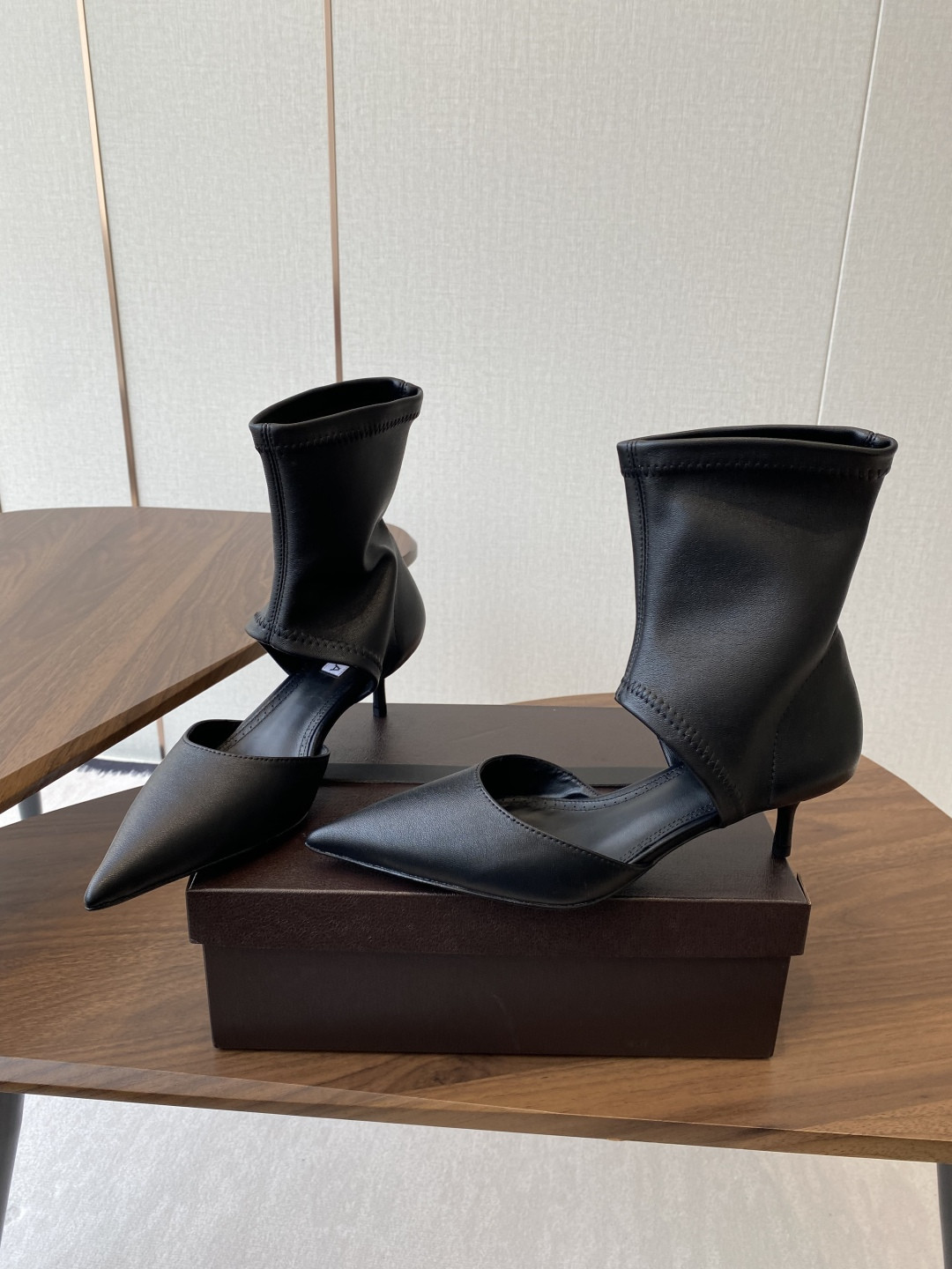 UA ALAÏA LOW BOOTS 5.5cm Heel